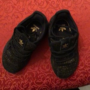Toddler adidas Tubular shoes size 7c